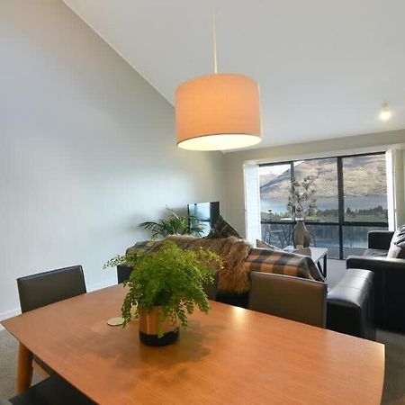 Modern 3 Bedroom With Stunning Postcard Views! Queenstown Eksteriør bilde